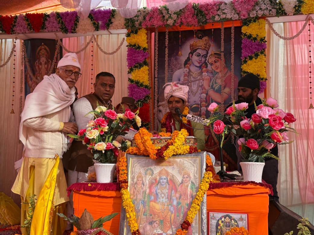 रुद्रपुर – भूरारानी की दुर्गा कॉलोनी में प्रथम बार श्रीमद् भागवत कथा का आयोजन किया जा रहा है जो श्रीमती पदमा